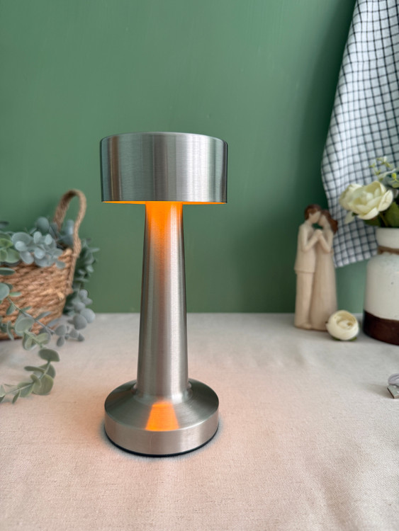 آباژور لمسی شارژی مدل Touch Lamp با سه رنگ نور